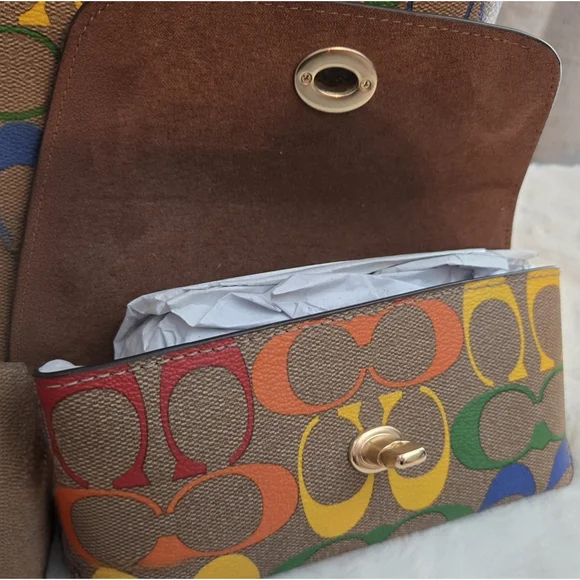 Coach City Tote In Rainbow Signature Canvas. & Matching Sunglasses Case - Picture 5 of 13